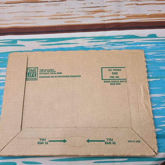 Purple Parrots Eating Carrots - A Rebus Reader -Time-Life Early Learning Program - Picture 4 of 4